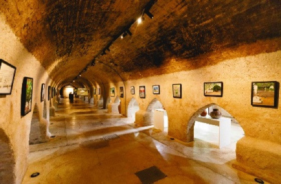 A exposição “A Magia do Pôr do Sol e outros temas” no Museu do Morro da Caixa D’Água Velha, em Cuiabá.