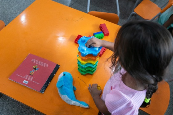 CRIANÇA NA CRECHE E ESCOLA MUNICIPAL.jpg