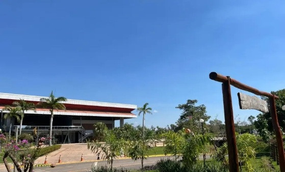 O Centro de Eventos do Pantanal em Cuiabá é administrado pelo Sebrae MT. 