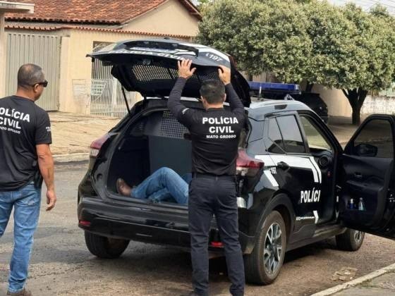  Professor de Agronomia é preso por aliciar alunas com vídeos de pornografia infantil   