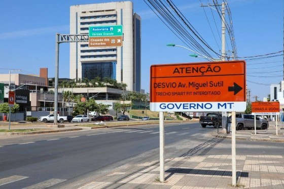 INTERDIÇÃO AVENIDA MIGUEL SUTIL 25 09.jpg