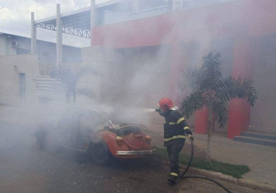 Incêndio em Fusca