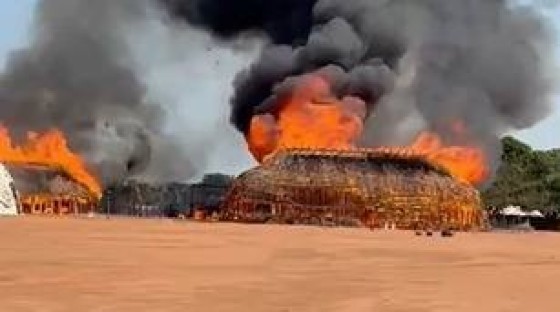 ALDEI TANGURO PEGANDO FOGO 30 09.jpg