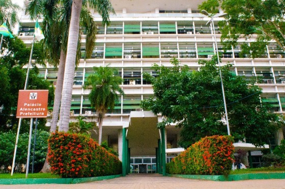 FRENTE DO PALACIO ALENCASTRO .jpg