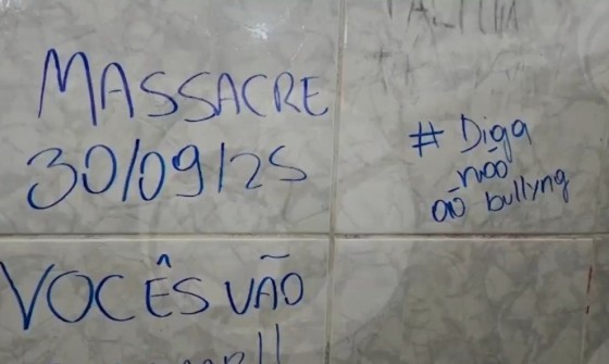 FOTO 3 MASSACRE ESCOLA.jpg