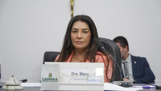 A vereadora por Cuiabá, Dra. Mara (Podemos), está segunda-secretária da Câmara. 