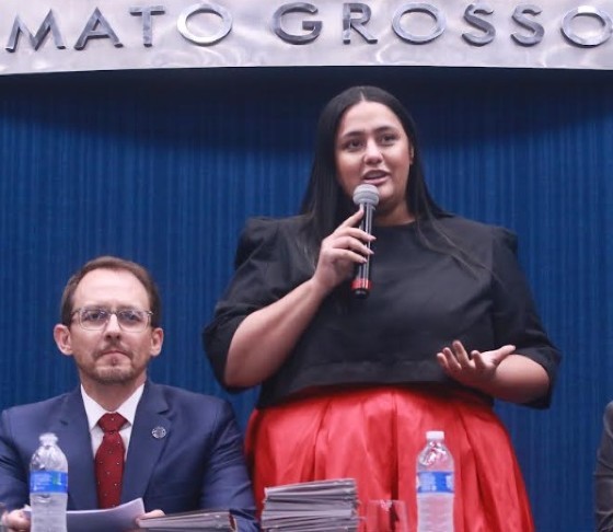 Thaís Brasil