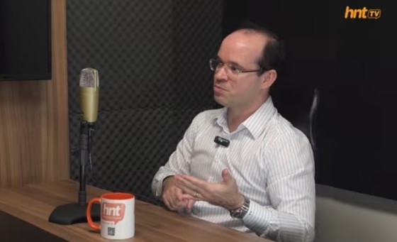 O doutor Marcos Rezende é oncologista clínico na Oncomed em Cuiabá.