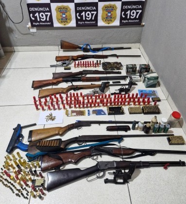 ARMAS APREENDIDAS PC.jpg