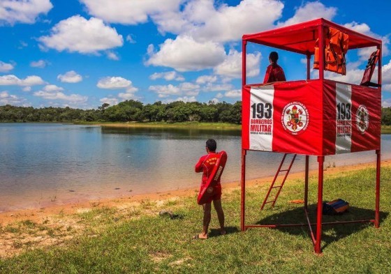 Bombeiros salvamento aquático