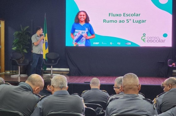 REUNIÃO DIRETORES ESCOLAS CIVICO MILITARES.jpg