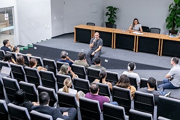 https://cdn.hnt.com.br/storage/webdisco/2025/10/16/370x278/09366046756abac5c39bcaaf16fd0a55-hnt-com-br.jpg