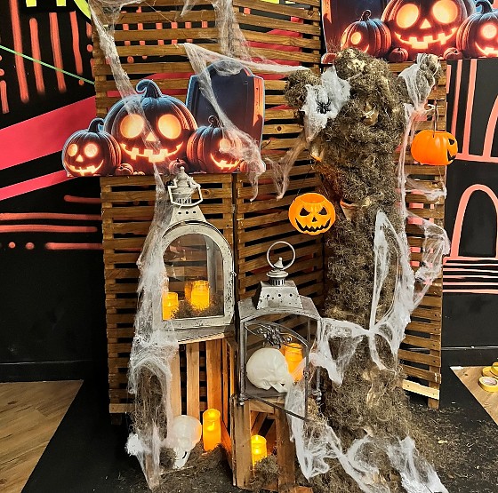 Halloween Estação 2024 02.jpg