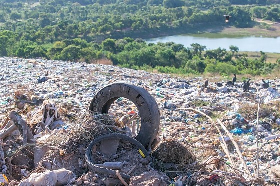 LIXÃO MT .jpg