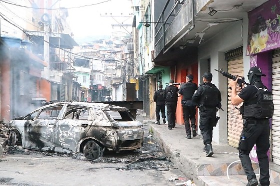 OPERAÇÃO LETAL NO RIO DE JANEIRO.jpg