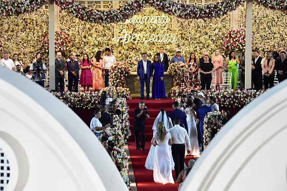 Os casais interessados em oficializar a união devem procurar o Centro de Referência de Assistência Social (CRAS).