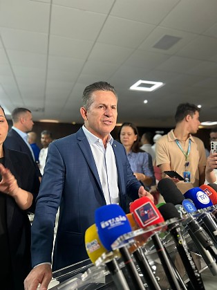 MAURO MENDES 06 11.jpg