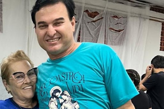 Dione Martins Vincensi e Marion Martins Vincensi.jpg