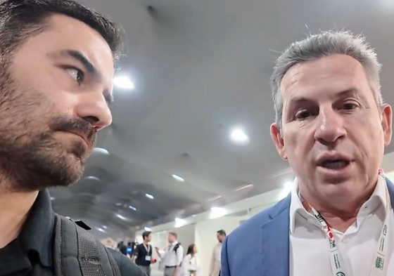 mauro mendes e mamae falei 