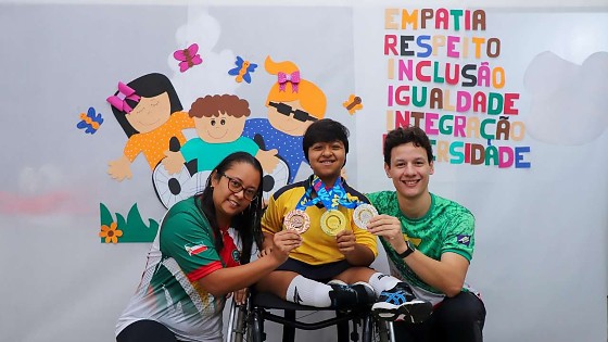 ATLETA PARAOLIMPICA ANA BEATRIZ DE VG.jpg