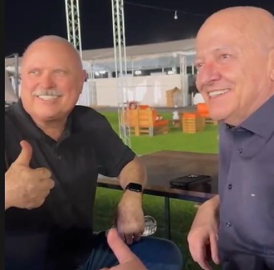 BLAIRO E PIVETTA CARECAS.jpg