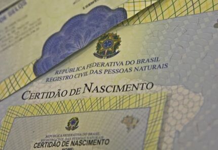 Certidão de Nascimento
