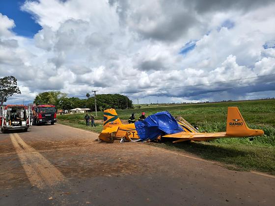 Piloto foi encontrado sem vida dentro da aeronave; área foi isolada para perícia.