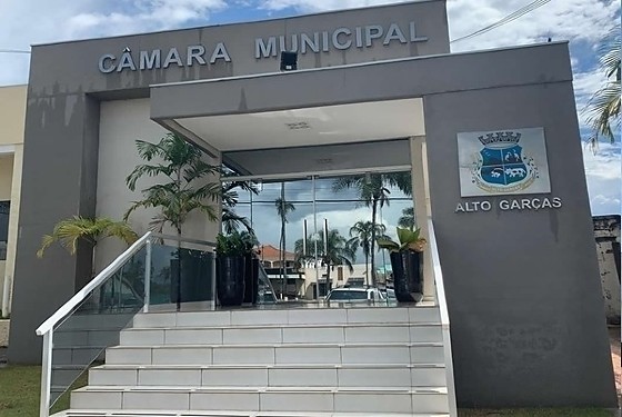 camara municipal alto garças.jpeg