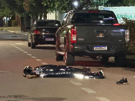 Vítima teria sido lançada ao solo após possível falha no sistema de freio.