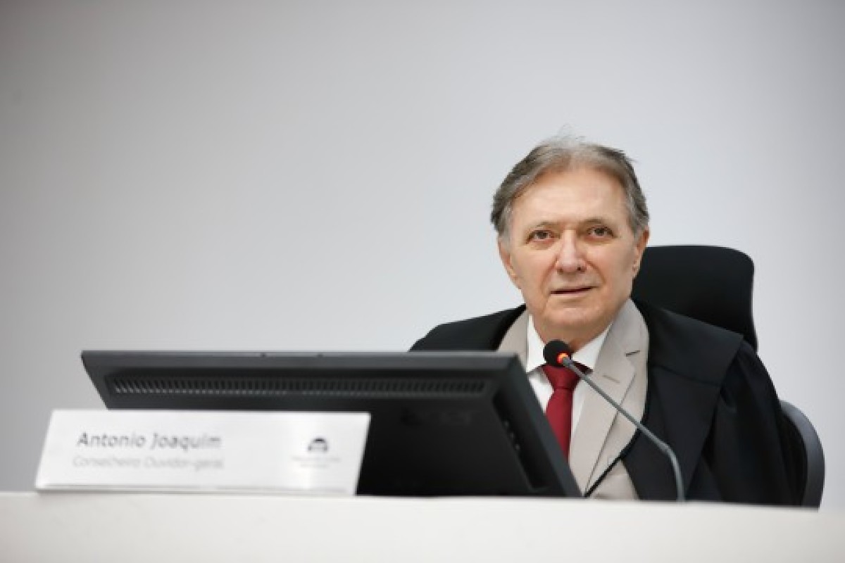 TCE-MT proíbe uso de verbas do Fundeb para pagar dívidas antigas em MT