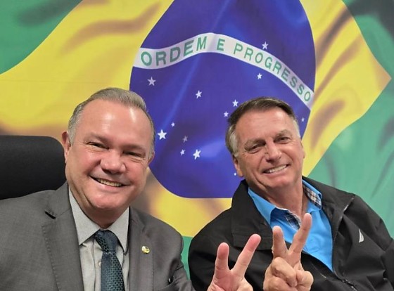 O encontro está marcado para o dia 7 de março e terá duração de uma hora.