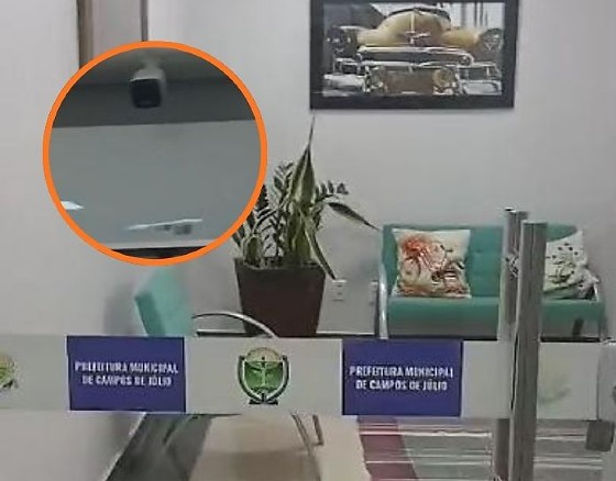 Câmera sala de procuradora