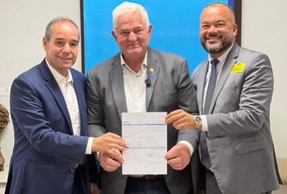 Por “autonomia total”, Galvan fecha com Avante; assista