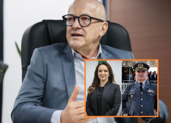 O vice-governador Otaviano Pivetta (Republicanos) ao fundo; à frente o comandante da Polícia Militar, Cláudio Fernando Carneito Tinoco, e a da Polícia Civil Daniel Silveira Maidel.