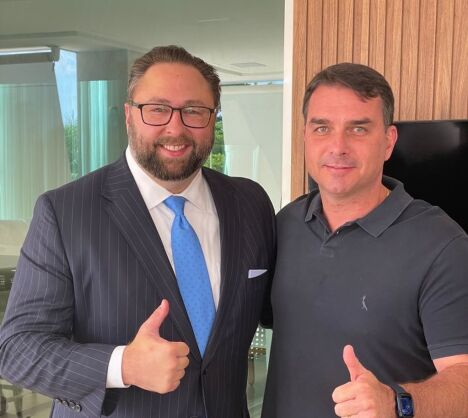 Jason Miller e Flavio Bolsonaro2