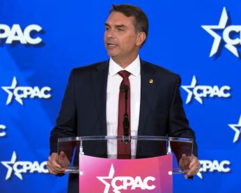 Flavio Bolsonaro no EUA