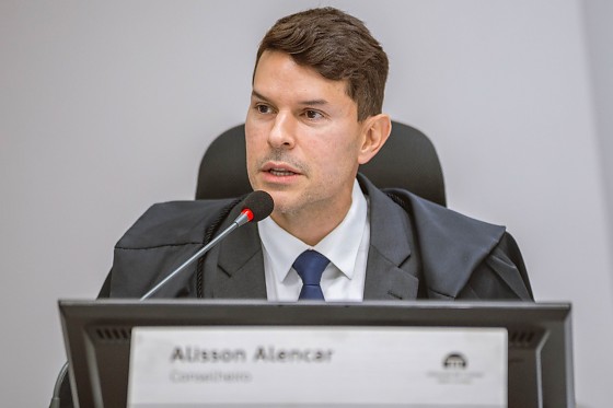 ALISSON ALENCAR.jpeg