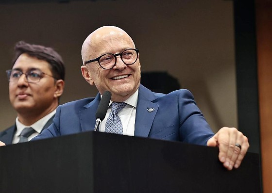 Otaviano Pivetta assume o comando do Estado após saída de Mauro Mendes.