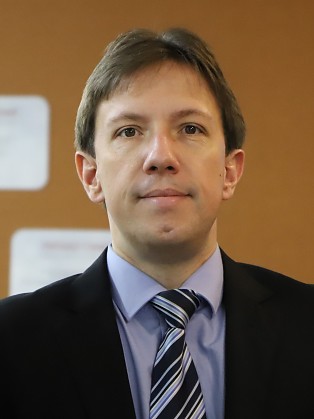 MÁRCIO FLORESTAN BERESTINAS