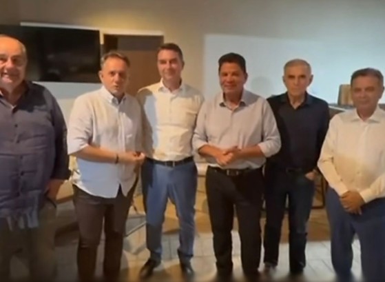 FLAVIO BOLSONARO, NILSON LEITÃO