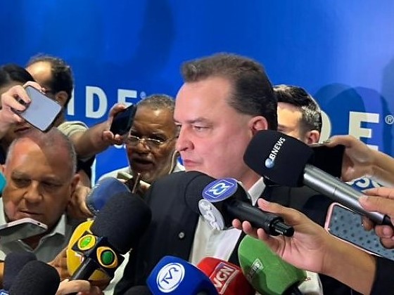 O presidente da AL, Max Russi (Podemos).