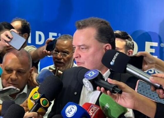 O presidente da AL, Max Russi (Podemos).