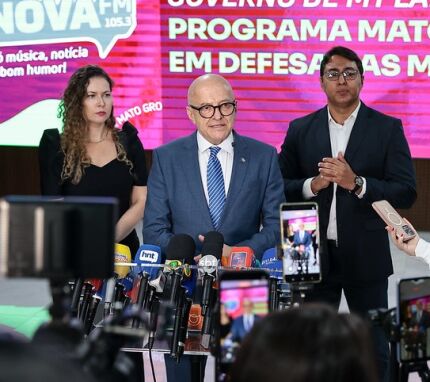 O governador Otaviano Pivetta (Republicanos).