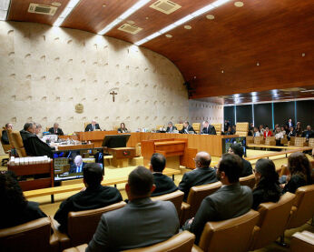 STF piso professores