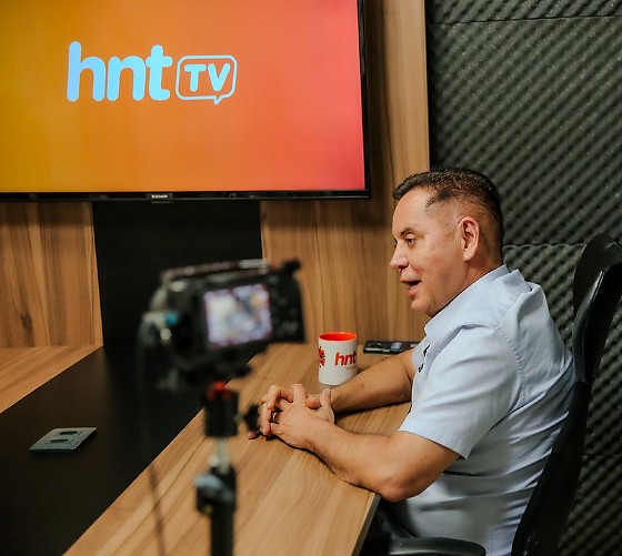 O deputado estadual Eduardo Botelho (MDB) no podcast HNT Entrevista apresentado pelo jornalista Kleber Lima.