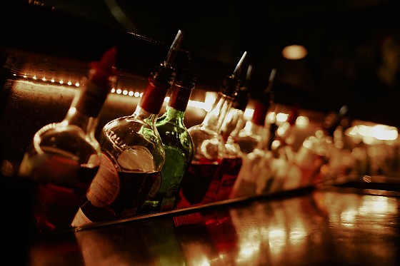 Bebidas em bar