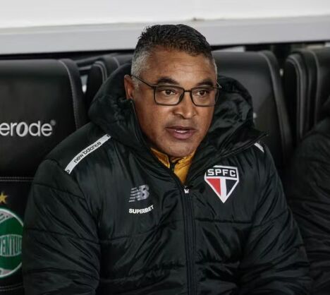 ROGER MACHADO NO SÃO PAULO.jpeg