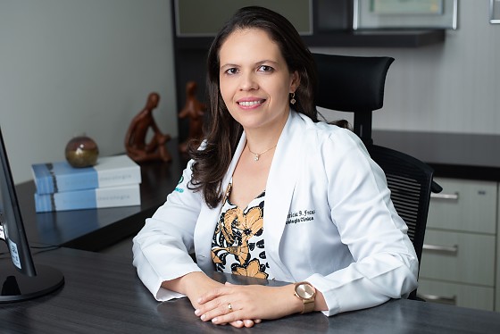 LETÍCIA FRANÇA - ONCOMED