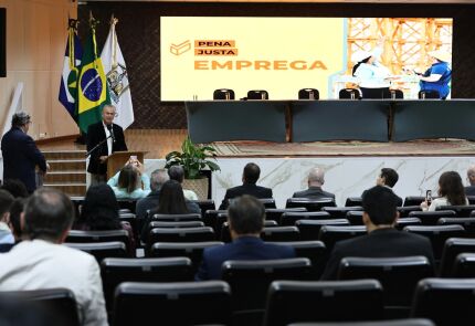 MT lança Emprega Lab