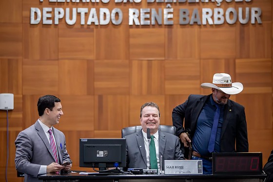 O presidente da Assembleia Legislativa (ALMT), Max Russi (Podemos). 